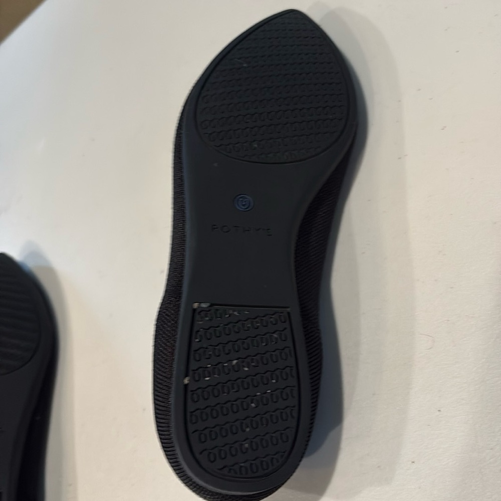 Rothy’s ‘the point’ in black.  Flats. Shoes. Size 11 - Picture 8 of 13